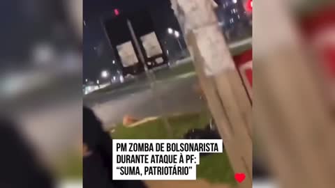 PM chama bolsonarista durante ataque à PF em Brasília de Patriotário! 🤣🤣🐄🐄😎😎🐃🐃