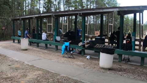 Ocala gun Range 1 hour before opening, Like a family outing