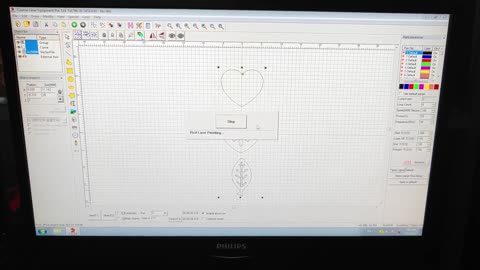 Hands free! See how a 60W laser machine works with an auto-feed conveyor