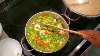 How to Make Fried Rice | Delicious Nigerian Fried Rice