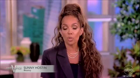 sunny Hostin: “Tourists” need to stop dropping bags of cocaine near the the Situation Room