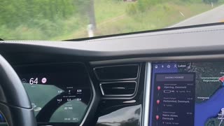 TESLA X 0-100 km/h