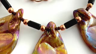 Learn to Create Beautiful Necklaces - Golden Amber Shell Necklace #howtomakejewelry