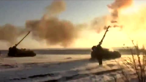 When "Hyacinths-S" bloom: Russian gunners use 152-mm self-propelled guns as "nomadic" guns
