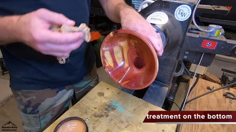 Woodturning: Simple Cedar bowl to test out a finish