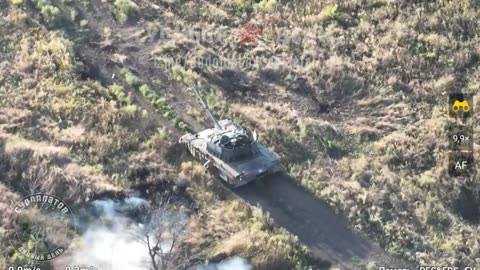 Multiple FPV Drone Strikes Disabe an AFU T-72 Tank