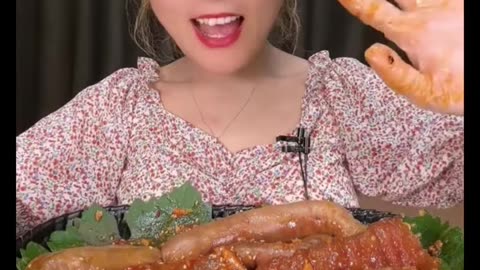 Spicy Chinese Eating 😋🍖+Pork​ curry​.Goat Head Spicy. 😋🍖Video show Eating