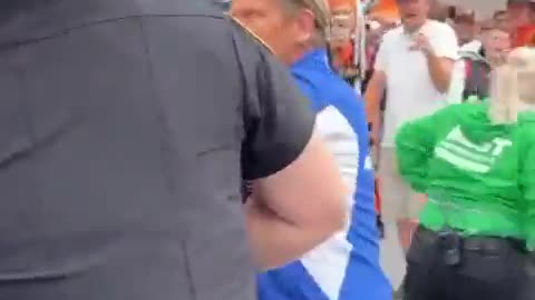 Brutal Textbook Headbutt While Handcuffed