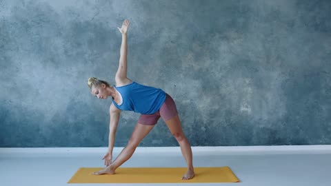 1- Min Yoga & Workout Wisdom. Video 8