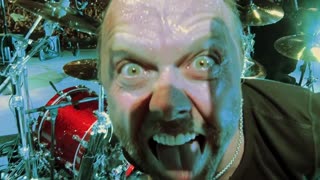 Lars Ulrich epic drumming 🤣 (meme video)