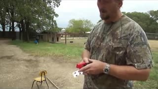 How to shoot a slingshot