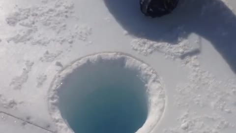 Ice dropped down 300 foot hole in Antarctica creates creepy sound