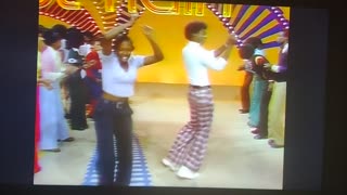 Soul Train Dancers 1973 O'Jays Songs
