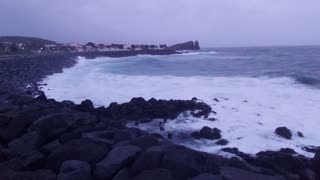 Vento forte e ondas altas / strong wind and high waves - Ponta Delgada Azores Portugal - 17.12.2022