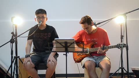 The Scientist- ColdPlay Cover by Jr & Taite