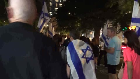 Thousands of protesters in Tel Aviv march against government's judicial overhaul.