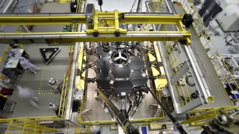 Time-lapse The Assembly of the James Webb Space Telescope Primary Mirror