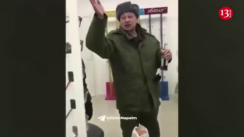 _Give us alcohol_ - Drunken Russian soldiers attack store, destroy windows