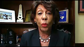 Maxine Waters, Who Blew FTX Founder A Kiss Last Year, To Lead Investigation Into FTX’s Collapse