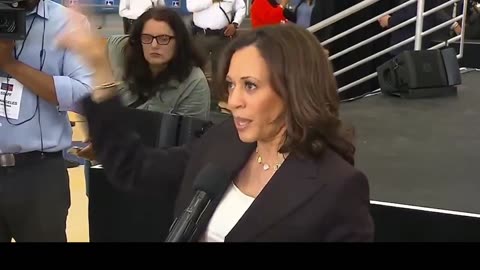 Kamala Harris Parroting Her Favorite Line