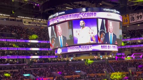Biden booed at a Laker's game