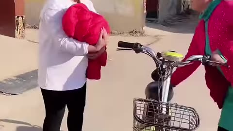 Chinese funny video that will make you laugh