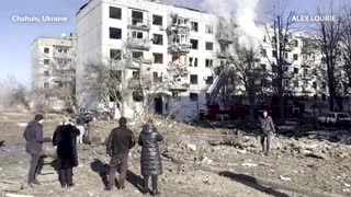 Civilian apartment buildings shelled in Kharkiv