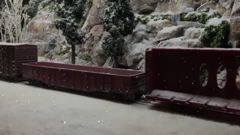Model Trains In Snow - HO Scale (Realistic Snow Scene)