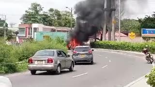 Incendio de un automóvil