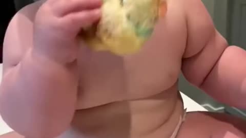 Cute Chubby Beby, Funny Video...