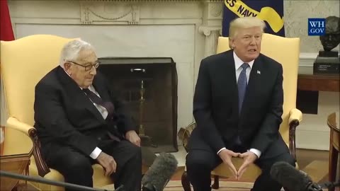Trump ✡️ Meets with Dr. Henry Kissinger ✡️ - Don't Trust Any Politician‼️