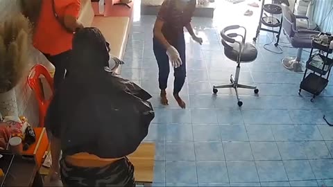 Snake attack in salon