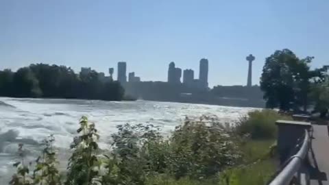 Niagara falls USA🌨🌩🌞🇺🇸🇵🇰