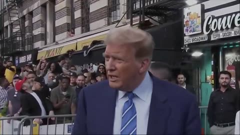 President Trump visits Harlem Bodega greeted with Trump Cheers & "4 More Years" Chants.