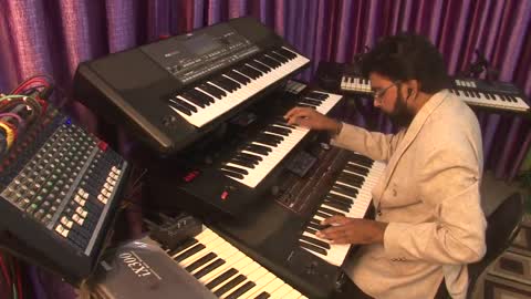 Aankh Hai Bhari Bhari Aur Tum | Instrumental by Harjeet Singh Pappu
