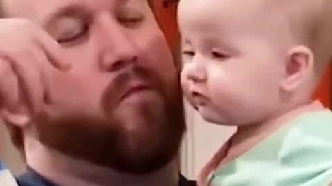 Laughing Baby Takes the Internet by Storm