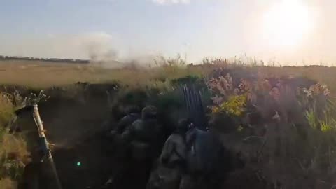 Footage of Russian soldiers training in rear units with a fancy new REB system.