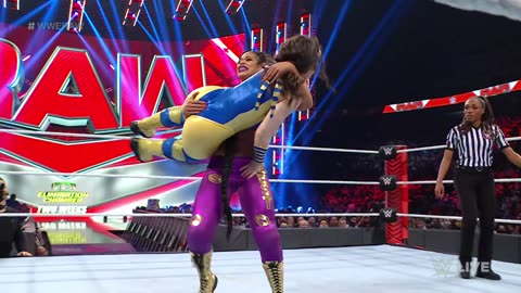 Bianca Belair vs. Nikki A.S.H.- Raw, Feb. 7, 2022