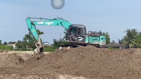 Excavator push truck