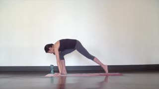 "Beginner's Yoga for Weight Loss: 15-Minute Morning Session 🔥"