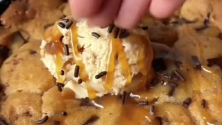 Keto Skillet Cookie Pie With Recipe