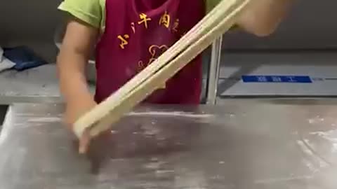 This little guy can turn doughs into noodle brilliance!