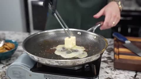 The Secret to Perfect Steakhouse Mashed Potatoes Revealed_