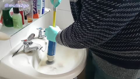 How to unblock a bathroom sink with UK Plumbing Expert