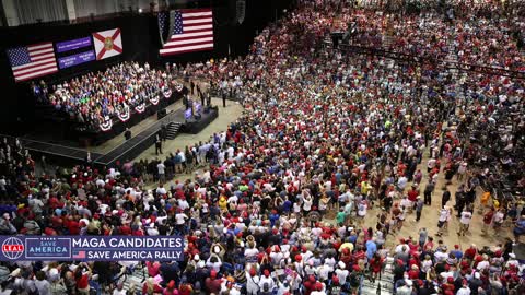 🇺🇸 MAGA Republicans at Donald Trump's Save America Rally in Sioux City, Iowa (Nov 03, 2022)