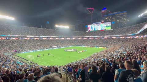 Stadium Mic Malfunctions During USA National Anthem; Crowd Finishes it Instead