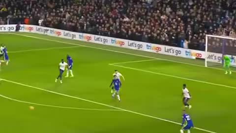 never give Chelsea space