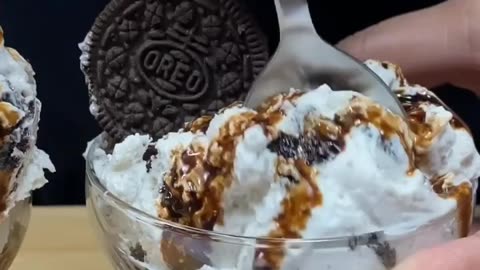 home made icecream | Biscuits Icecream | Icecream making at home | Quick Ice cream making