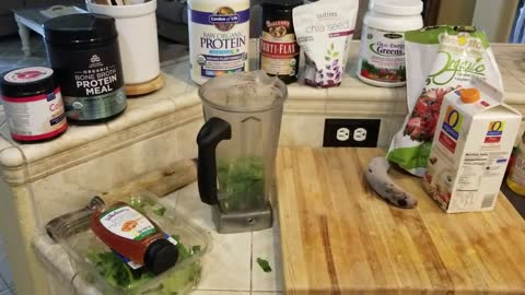 What's in a Healthy Smoothie - the Pantry Pastor