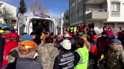 Three women rescued over 212 hours under rubble